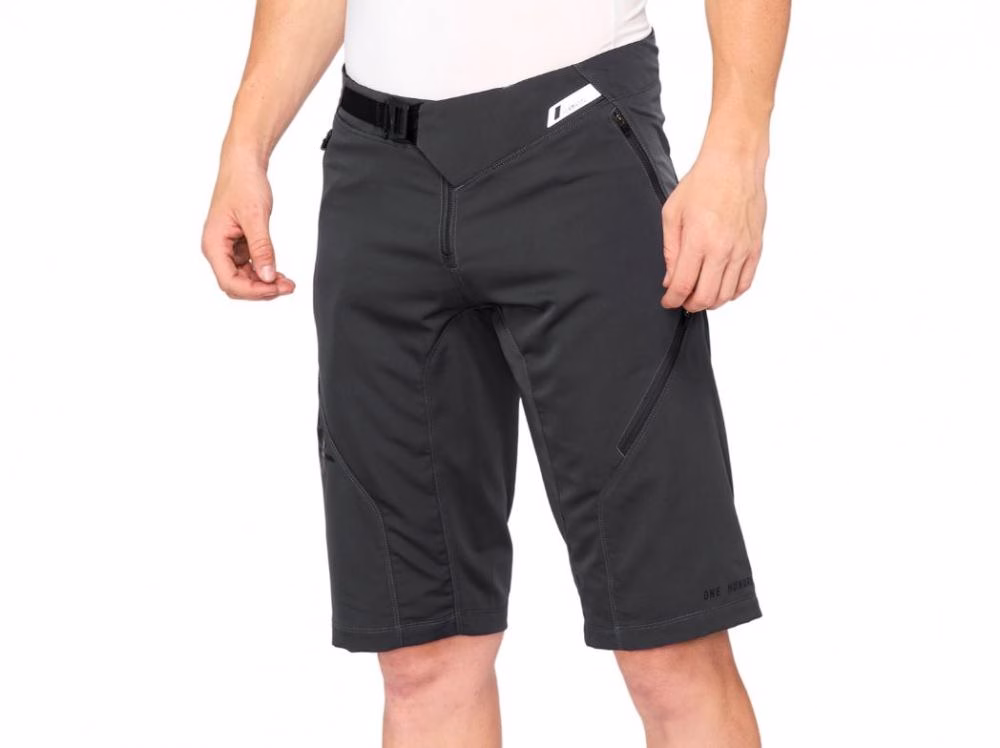 100% Airmatic Shorts charcoal 30zoll