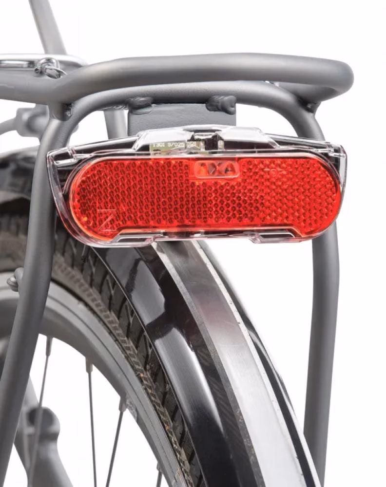 AXA Slim Steady LED Gepäckträgerrücklicht 50 mm, Standlicht, StVZO-konform, für Dynamo & 6V E-Bike, Reflektor integriert, 20 mm Bauhöhe