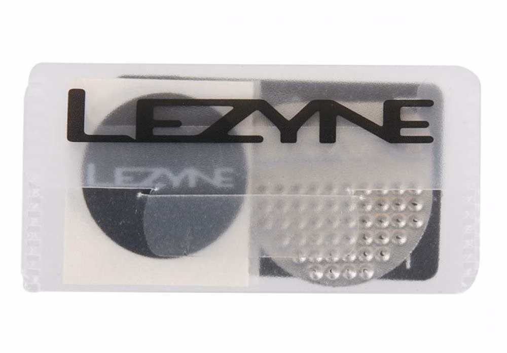 LEZYNE Flickzeug Reparaturset SMART Kit 6Schlauchflicken 1Anrauher 1Reifenflicken clear