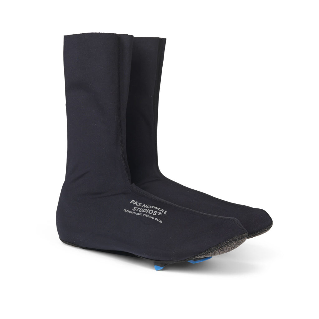 Pas Normal Studios Logo Light Overshoes Leichte Rennradüberschuhe L/44-47 EU black
