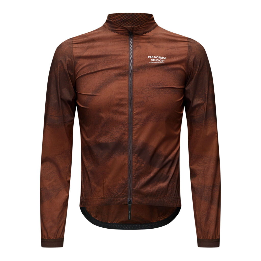 Pas Normal Studios Mechanism Stow Away Jacket Fahrradjacke Herren XXL aop light brown