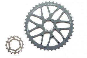 Stronglight Umbaukit für Shimano Kasette 42 Z HT³ inklusive 16Z Stahl Ritzel
